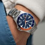 Hamilton Khaki Navy Scuba Automatik Stahl Uhr Blau und Orange Lünette 40 mm